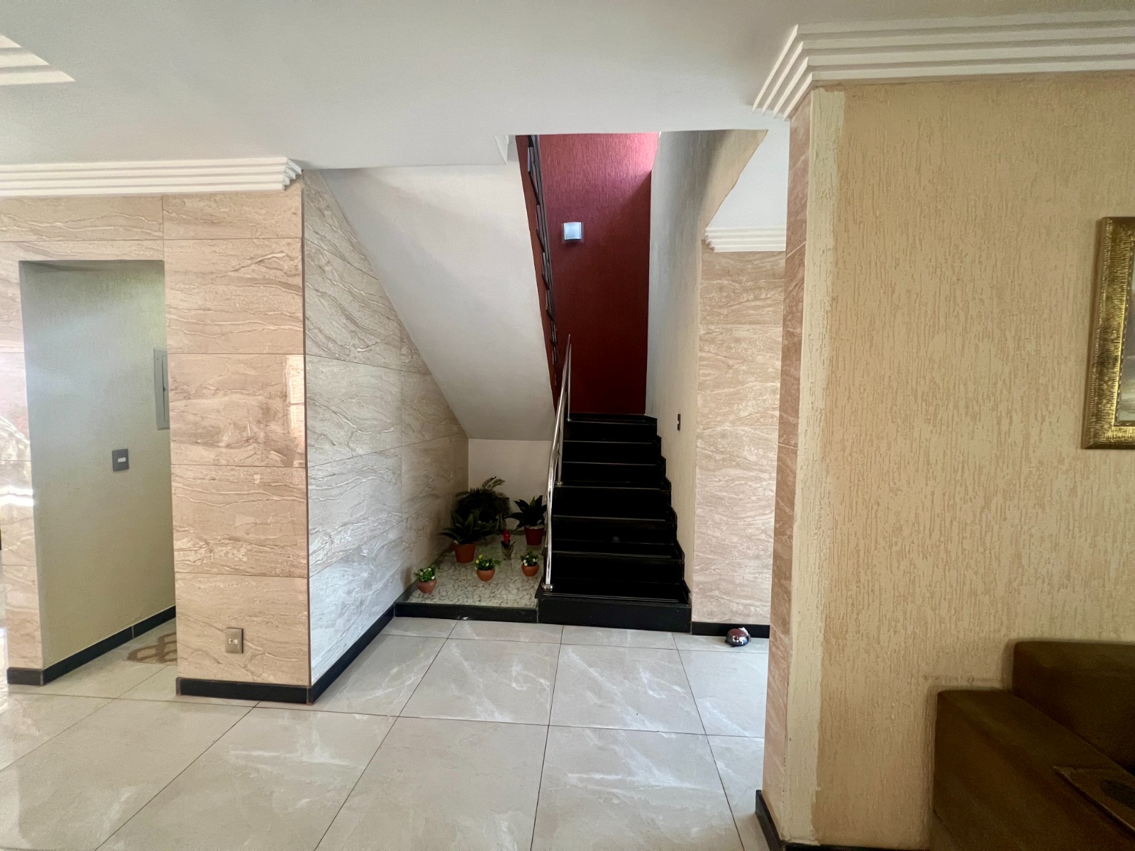 Casa Térrea à Venda no Portal do Sol 1 – Goiânia | 260 m² | 3 Suítes