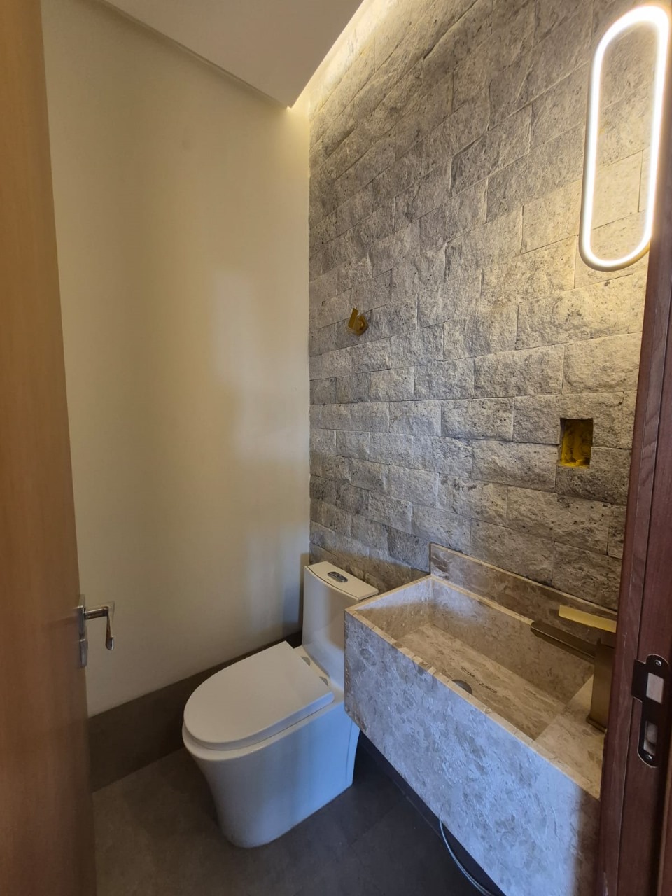 Casa à venda, Residencial Villagio Toscana, 4 Quartos com 3 Suítes