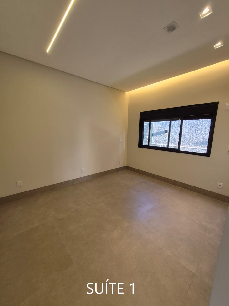 Casa à venda, Residencial Villagio Toscana, 4 Quartos com 3 Suítes